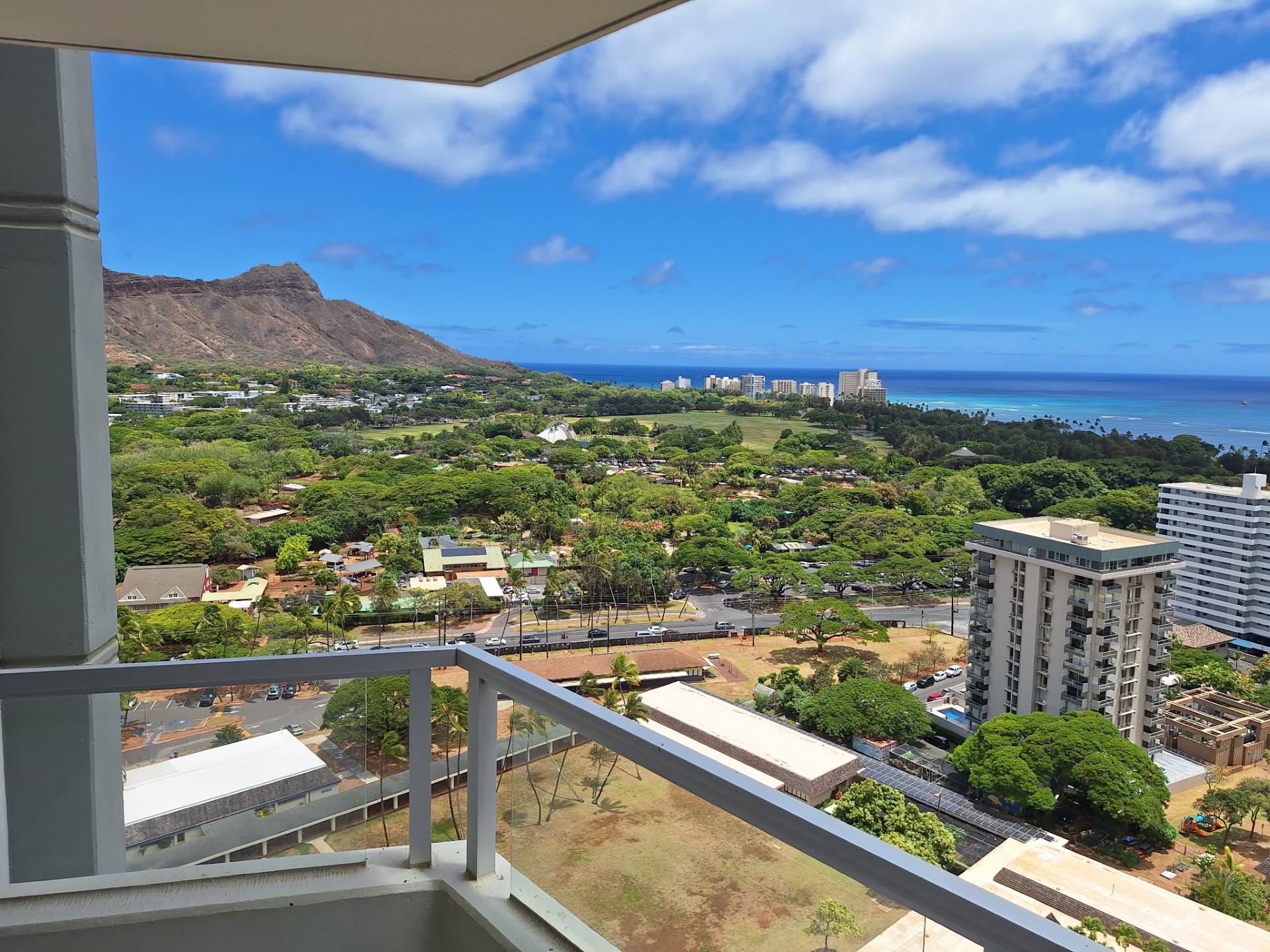 2600 Pualani Way Apt. 2604